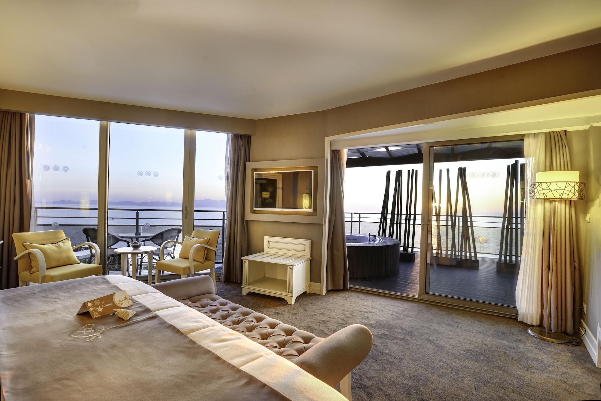 Suhan360 Hotel & Spa (Adults Only) Kusadasi Exterior photo